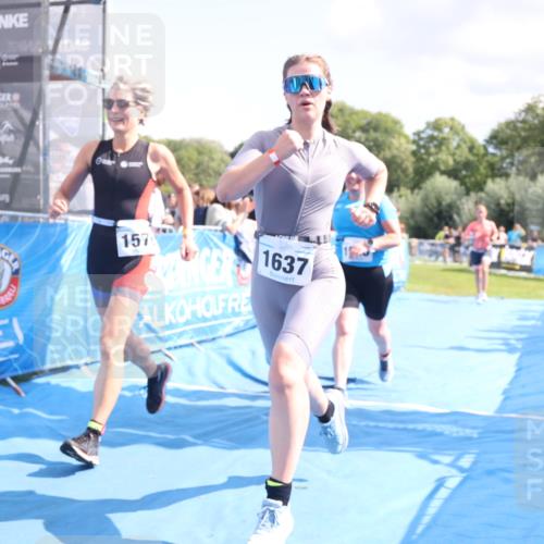 25.08.2024 - Elbe Triathlon Hamburg H.Heesch http://msf.ph/oto/6874254 25.08.2024 12:01:16 Ziel 1505, 1576, 1637, 1663 meine-sportfotos.de