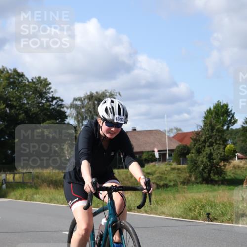 25.08.2024 - Elbe Triathlon Hamburg Fuchs,  Jonas http://msf.ph/oto/6874270 25.08.2024 11:28:58 Radfahren 1633 meine-sportfotos.de