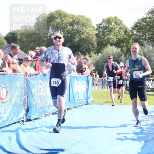 25.08.2024 - Elbe Triathlon Hamburg H.Heesch http://msf.ph/oto/6874273 25.08.2024 11:39:00 Ziel 687, 748, 1413, 1456 meine-sportfotos.de