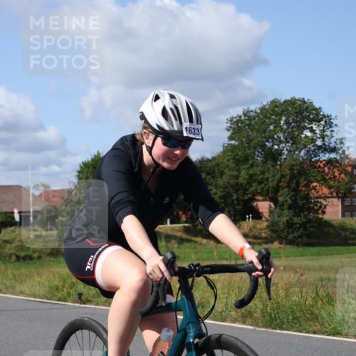 25.08.2024 - Elbe Triathlon Hamburg Fuchs,  Jonas http://msf.ph/oto/6874278 25.08.2024 11:28:58 Radfahren 1633 meine-sportfotos.de