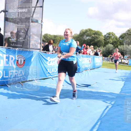 25.08.2024 - Elbe Triathlon Hamburg H.Heesch http://msf.ph/oto/6874286 25.08.2024 12:01:17 Ziel 1505, 1576, 1637, 1663 meine-sportfotos.de