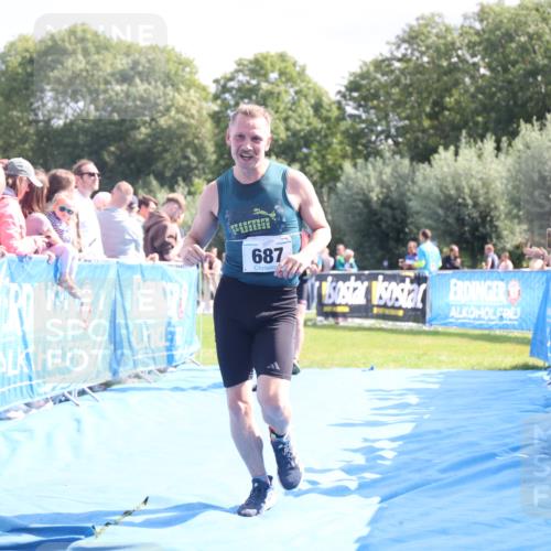 25.08.2024 - Elbe Triathlon Hamburg H.Heesch http://msf.ph/oto/6874296 25.08.2024 11:39:00 Ziel 687, 748, 1413, 1456 meine-sportfotos.de