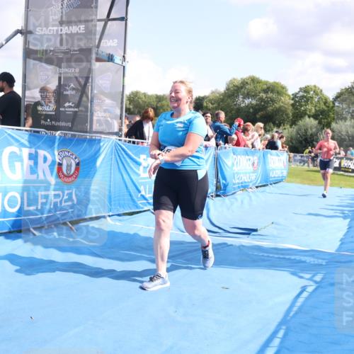 25.08.2024 - Elbe Triathlon Hamburg H.Heesch http://msf.ph/oto/6874298 25.08.2024 12:01:17 Ziel 1505, 1576, 1637, 1663 meine-sportfotos.de