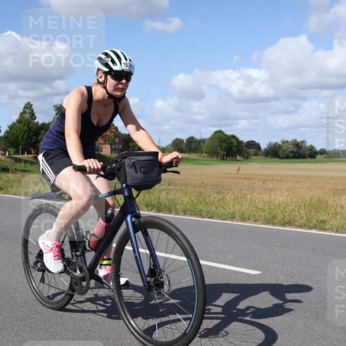 25.08.2024 - Elbe Triathlon Hamburg Fuchs,  Jonas http://msf.ph/oto/6874305 25.08.2024 11:29:48 Radfahren 1670, 1683 meine-sportfotos.de