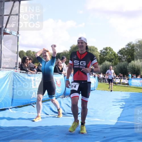 25.08.2024 - Elbe Triathlon Hamburg H.Heesch http://msf.ph/oto/6874306 25.08.2024 11:12:31 Ziel 134, 404, 414, 610 meine-sportfotos.de