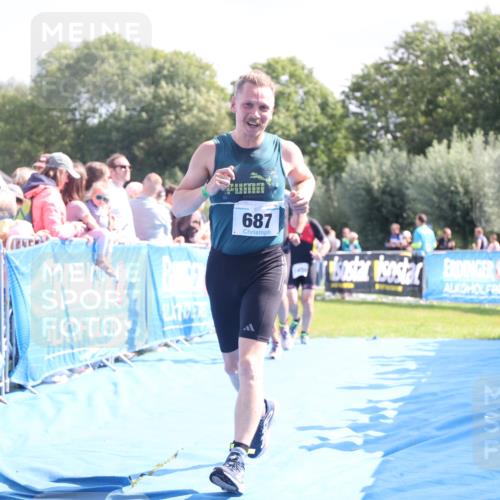 25.08.2024 - Elbe Triathlon Hamburg H.Heesch http://msf.ph/oto/6874307 25.08.2024 11:39:01 Ziel 687, 748, 1413, 1456 meine-sportfotos.de