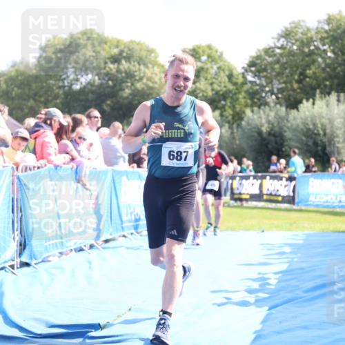 25.08.2024 - Elbe Triathlon Hamburg H.Heesch http://msf.ph/oto/6874309 25.08.2024 11:39:01 Ziel 687, 748, 1413, 1456 meine-sportfotos.de