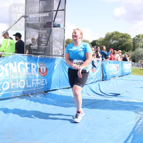 25.08.2024 - Elbe Triathlon Hamburg H.Heesch http://msf.ph/oto/6874315 25.08.2024 12:01:18 Ziel 1505, 1576, 1637, 1663 meine-sportfotos.de