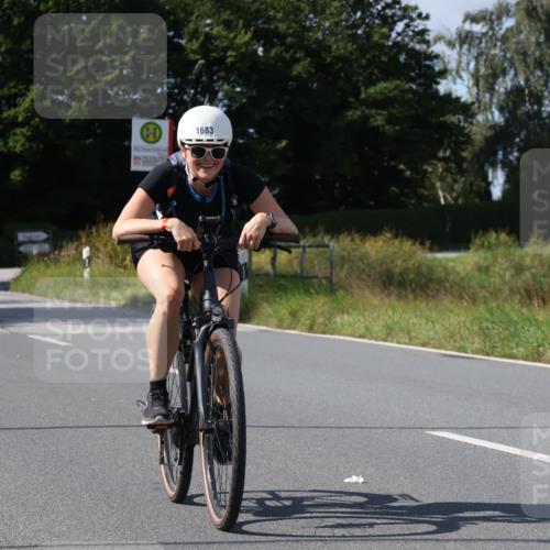 25.08.2024 - Elbe Triathlon Hamburg Fuchs,  Jonas http://msf.ph/oto/6874320 25.08.2024 11:29:54 Radfahren 1683, 1668 meine-sportfotos.de