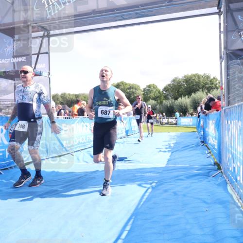 25.08.2024 - Elbe Triathlon Hamburg H.Heesch http://msf.ph/oto/6874341 25.08.2024 11:39:01 Ziel 687, 748, 1413, 1456 meine-sportfotos.de