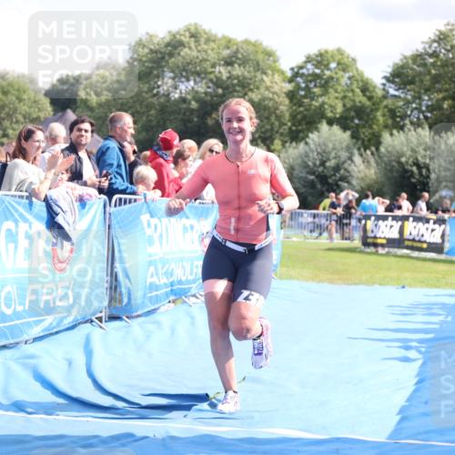 25.08.2024 - Elbe Triathlon Hamburg H.Heesch http://msf.ph/oto/6874351 25.08.2024 12:01:19 Ziel 1505, 1576, 1637, 1663 meine-sportfotos.de