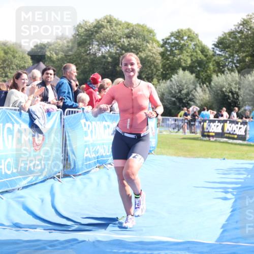 25.08.2024 - Elbe Triathlon Hamburg H.Heesch http://msf.ph/oto/6874357 25.08.2024 12:01:19 Ziel 1505, 1576, 1637, 1663 meine-sportfotos.de