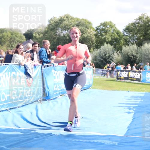 25.08.2024 - Elbe Triathlon Hamburg H.Heesch http://msf.ph/oto/6874369 25.08.2024 12:01:20 Ziel 1505, 1576, 1637, 1663 meine-sportfotos.de