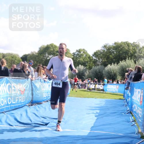 25.08.2024 - Elbe Triathlon Hamburg H.Heesch http://msf.ph/oto/6874378 25.08.2024 11:12:34 Ziel 134, 295, 404, 414 meine-sportfotos.de