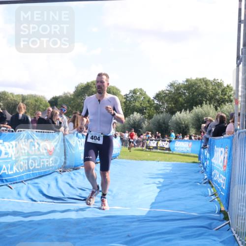 25.08.2024 - Elbe Triathlon Hamburg H.Heesch http://msf.ph/oto/6874386 25.08.2024 11:12:34 Ziel 134, 295, 404, 414 meine-sportfotos.de