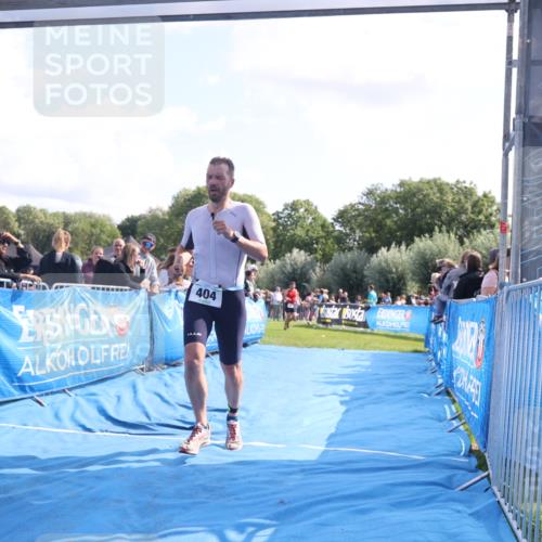 25.08.2024 - Elbe Triathlon Hamburg H.Heesch http://msf.ph/oto/6874391 25.08.2024 11:12:34 Ziel 134, 295, 404, 414 meine-sportfotos.de