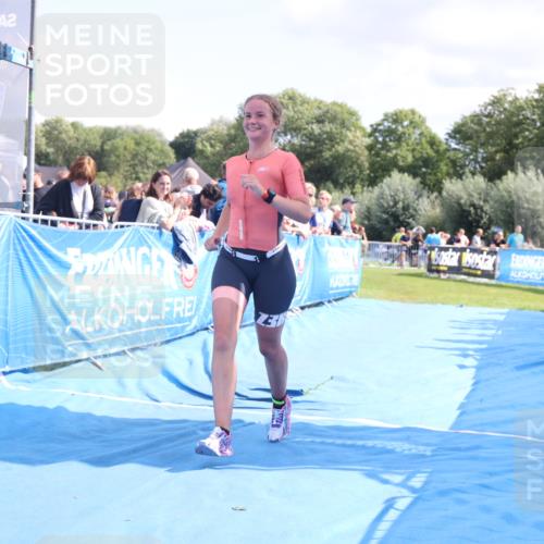 25.08.2024 - Elbe Triathlon Hamburg H.Heesch http://msf.ph/oto/6874401 25.08.2024 12:01:20 Ziel 1505, 1576, 1637, 1663 meine-sportfotos.de