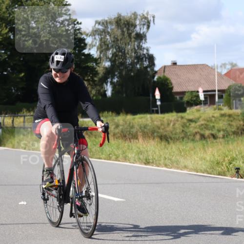 25.08.2024 - Elbe Triathlon Hamburg Fuchs,  Jonas http://msf.ph/oto/6874414 25.08.2024 11:31:36 Radfahren 1535 meine-sportfotos.de