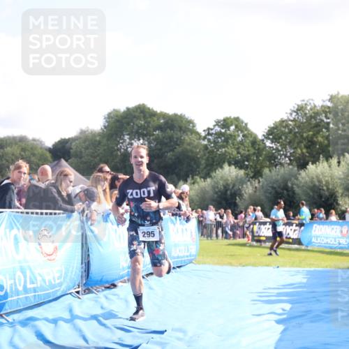 25.08.2024 - Elbe Triathlon Hamburg H.Heesch http://msf.ph/oto/6874424 25.08.2024 11:12:41 Ziel 295, 404, 557 meine-sportfotos.de