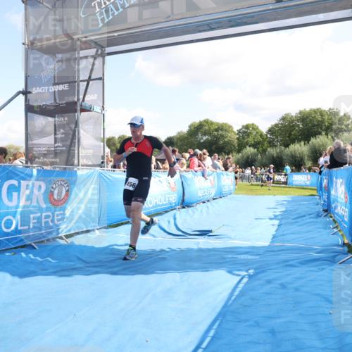 25.08.2024 - Elbe Triathlon Hamburg H.Heesch http://msf.ph/oto/6874425 25.08.2024 11:39:04 Ziel 687, 748, 1413, 1456 meine-sportfotos.de