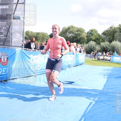 25.08.2024 - Elbe Triathlon Hamburg H.Heesch http://msf.ph/oto/6874427 25.08.2024 12:01:20 Ziel 1505, 1576, 1637, 1663 meine-sportfotos.de