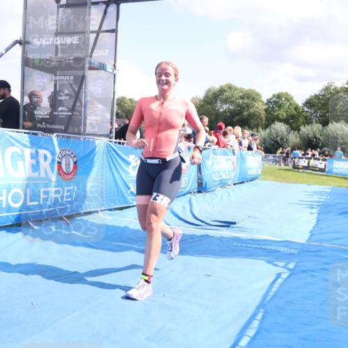 25.08.2024 - Elbe Triathlon Hamburg H.Heesch http://msf.ph/oto/6874451 25.08.2024 12:01:20 Ziel 1505, 1576, 1637, 1663 meine-sportfotos.de