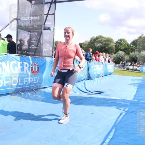 25.08.2024 - Elbe Triathlon Hamburg H.Heesch http://msf.ph/oto/6874460 25.08.2024 12:01:21 Ziel 1505, 1576, 1637, 1663 meine-sportfotos.de