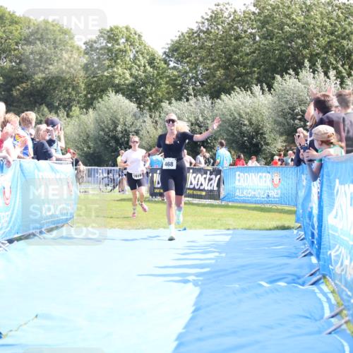 25.08.2024 - Elbe Triathlon Hamburg H.Heesch http://msf.ph/oto/6874482 25.08.2024 12:01:28 Ziel 468, 1619 meine-sportfotos.de