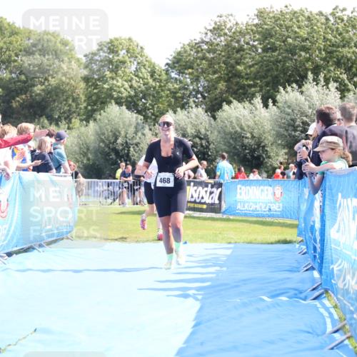 25.08.2024 - Elbe Triathlon Hamburg H.Heesch http://msf.ph/oto/6874509 25.08.2024 12:01:29 Ziel 468, 1619 meine-sportfotos.de
