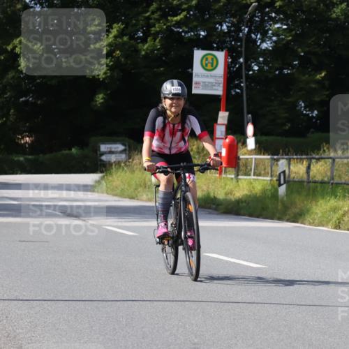 25.08.2024 - Elbe Triathlon Hamburg Fuchs,  Jonas http://msf.ph/oto/6874517 25.08.2024 11:37:45 Radfahren 1551 meine-sportfotos.de