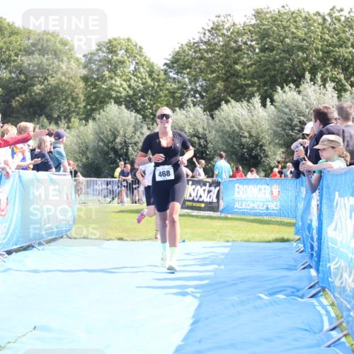 25.08.2024 - Elbe Triathlon Hamburg H.Heesch http://msf.ph/oto/6874519 25.08.2024 12:01:29 Ziel 468, 1619 meine-sportfotos.de