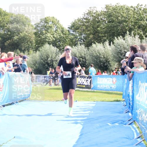 25.08.2024 - Elbe Triathlon Hamburg H.Heesch http://msf.ph/oto/6874532 25.08.2024 12:01:29 Ziel 468, 1619 meine-sportfotos.de
