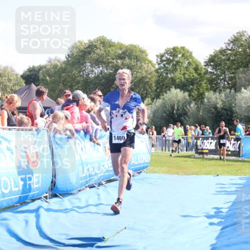 25.08.2024 - Elbe Triathlon Hamburg H.Heesch http://msf.ph/oto/6874552 25.08.2024 11:39:17 Ziel 673, 734, 1460 meine-sportfotos.de