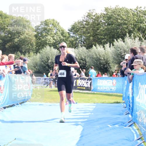 25.08.2024 - Elbe Triathlon Hamburg H.Heesch http://msf.ph/oto/6874558 25.08.2024 12:01:29 Ziel 468, 1619 meine-sportfotos.de