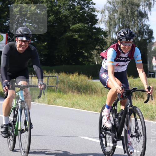 25.08.2024 - Elbe Triathlon Hamburg Fuchs,  Jonas http://msf.ph/oto/6874563 25.08.2024 11:42:13 Radfahren 1604 meine-sportfotos.de