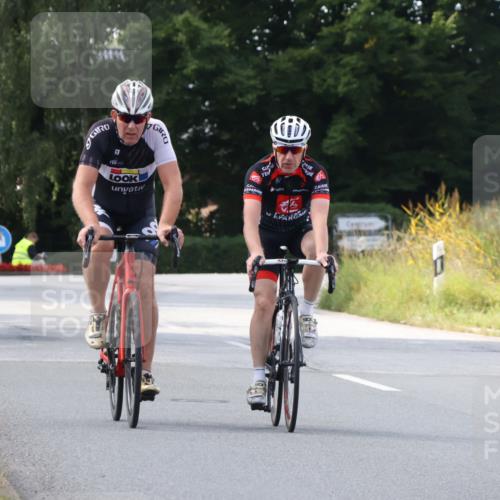 25.08.2024 - Elbe Triathlon Hamburg Fuchs,  Jonas http://msf.ph/oto/6874601 25.08.2024 12:34:40 Radfahren  meine-sportfotos.de