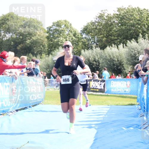 25.08.2024 - Elbe Triathlon Hamburg H.Heesch http://msf.ph/oto/6874603 25.08.2024 12:01:30 Ziel 468, 1619 meine-sportfotos.de