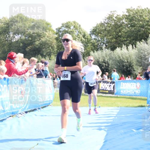 25.08.2024 - Elbe Triathlon Hamburg H.Heesch http://msf.ph/oto/6874624 25.08.2024 12:01:30 Ziel 468, 1619 meine-sportfotos.de