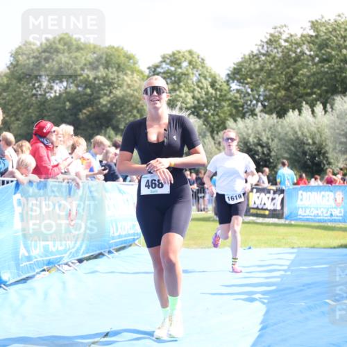 25.08.2024 - Elbe Triathlon Hamburg H.Heesch http://msf.ph/oto/6874641 25.08.2024 12:01:30 Ziel 468, 1619 meine-sportfotos.de