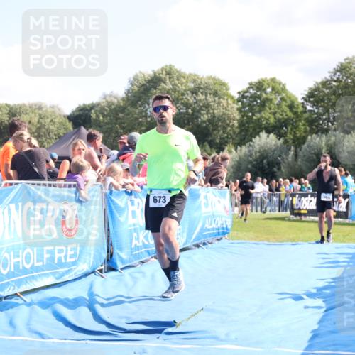 25.08.2024 - Elbe Triathlon Hamburg H.Heesch http://msf.ph/oto/6874649 25.08.2024 11:39:24 Ziel 304, 497, 673, 707, 1460 meine-sportfotos.de