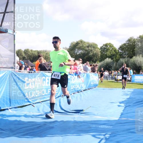 25.08.2024 - Elbe Triathlon Hamburg H.Heesch http://msf.ph/oto/6874675 25.08.2024 11:39:25 Ziel 304, 497, 673, 707, 1460 meine-sportfotos.de