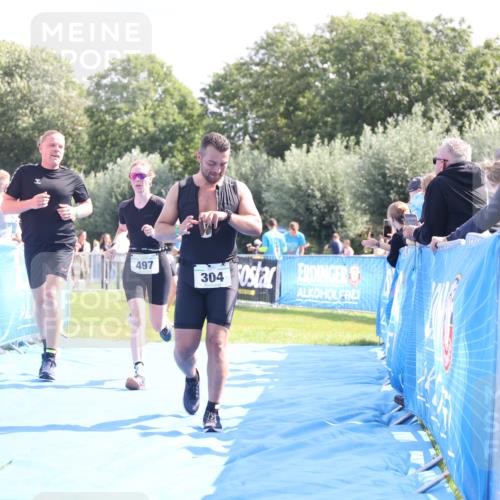 25.08.2024 - Elbe Triathlon Hamburg H.Heesch http://msf.ph/oto/6874709 25.08.2024 11:39:29 Ziel 304, 497, 673, 707 meine-sportfotos.de