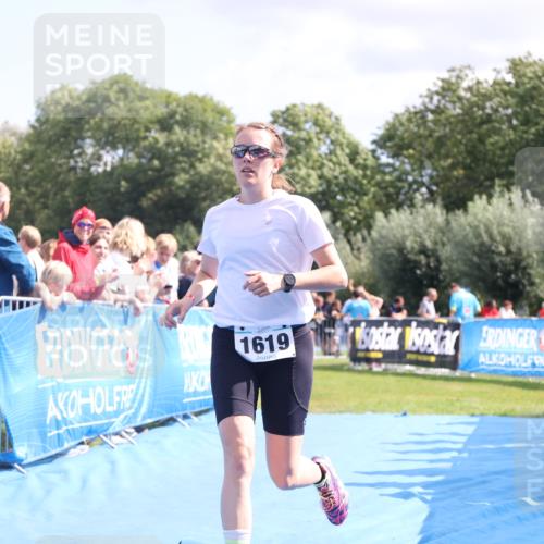 25.08.2024 - Elbe Triathlon Hamburg H.Heesch http://msf.ph/oto/6874711 25.08.2024 12:01:32 Ziel 468, 1619 meine-sportfotos.de