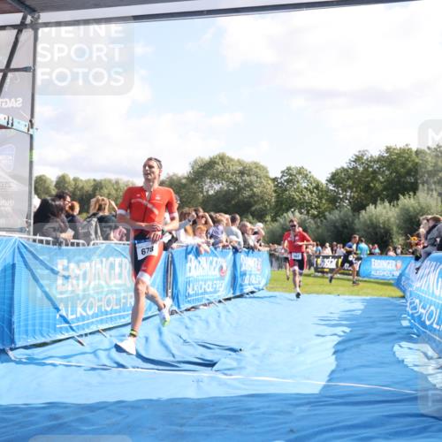25.08.2024 - Elbe Triathlon Hamburg H.Heesch http://msf.ph/oto/6874712 25.08.2024 11:13:39 Ziel 119, 581, 583, 678 meine-sportfotos.de