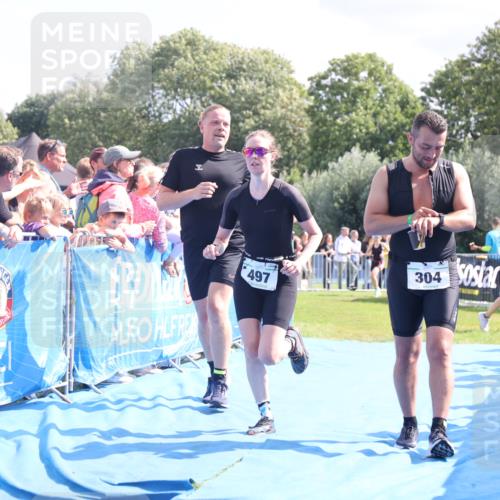 25.08.2024 - Elbe Triathlon Hamburg H.Heesch http://msf.ph/oto/6874720 25.08.2024 11:39:30 Ziel 304, 497, 673, 707 meine-sportfotos.de