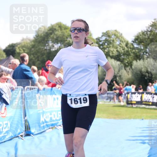 25.08.2024 - Elbe Triathlon Hamburg H.Heesch http://msf.ph/oto/6874731 25.08.2024 12:01:32 Ziel 468, 1619 meine-sportfotos.de