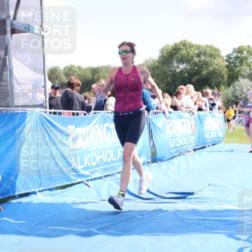25.08.2024 - Elbe Triathlon Hamburg H.Heesch http://msf.ph/oto/6874801 25.08.2024 12:01:41 Ziel 1510, 1563, 1628 meine-sportfotos.de