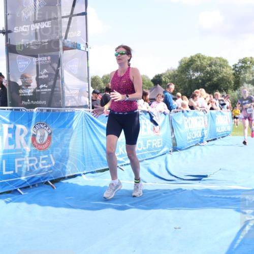 25.08.2024 - Elbe Triathlon Hamburg H.Heesch http://msf.ph/oto/6874817 25.08.2024 12:01:41 Ziel 1510, 1563, 1628 meine-sportfotos.de