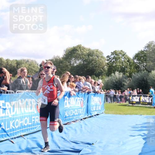 25.08.2024 - Elbe Triathlon Hamburg H.Heesch http://msf.ph/oto/6874825 25.08.2024 11:13:44 Ziel 119, 581, 583, 678 meine-sportfotos.de