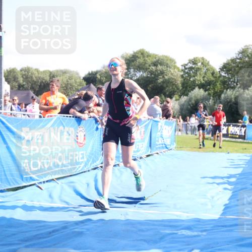25.08.2024 - Elbe Triathlon Hamburg H.Heesch http://msf.ph/oto/6874867 25.08.2024 11:39:38 Ziel 304, 497, 507, 707, 781, 1411 meine-sportfotos.de